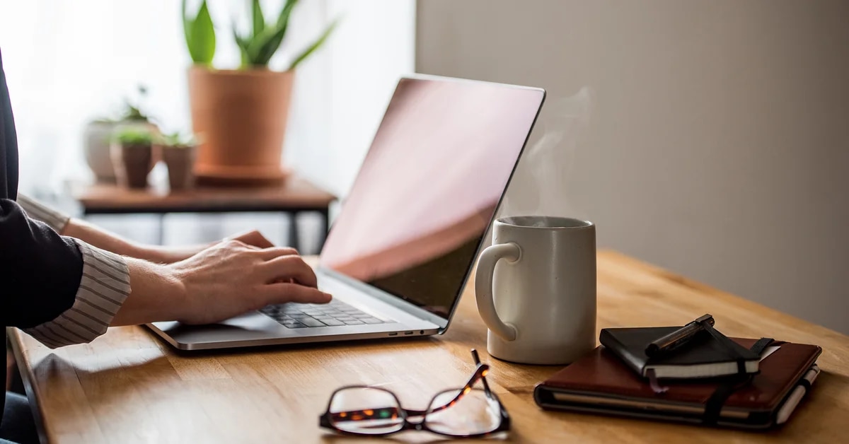 Cinco formas de evitar que una laptop se sobrecaliente