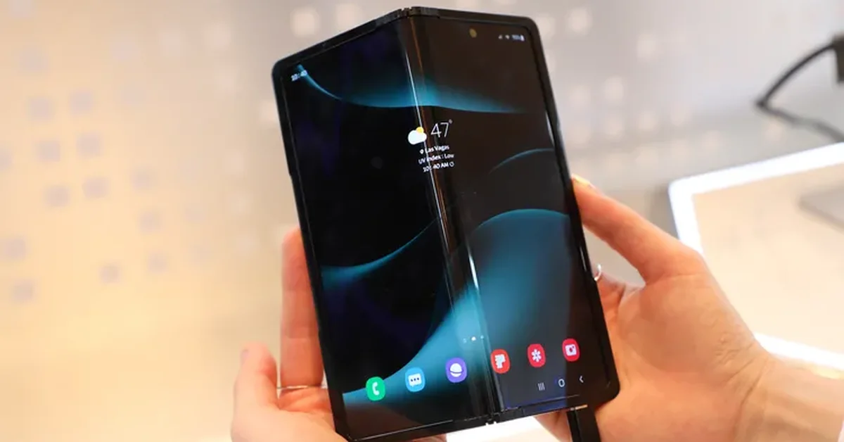 Un celular que se puede doblar 360 grados
